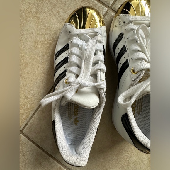 Adidas Superstar Metal Toe Sneakers - Picture 4 of 9